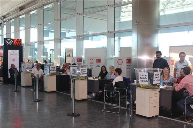 More than 600,000 Turks abroad cast votes for June 7 election