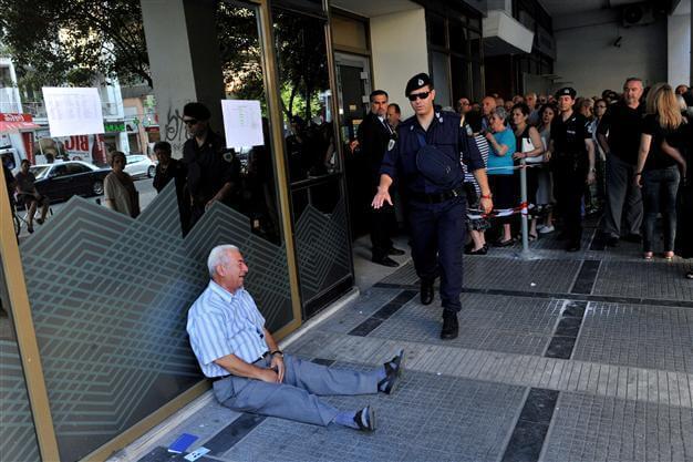 Protests in Greece against EU-IMF loan deal