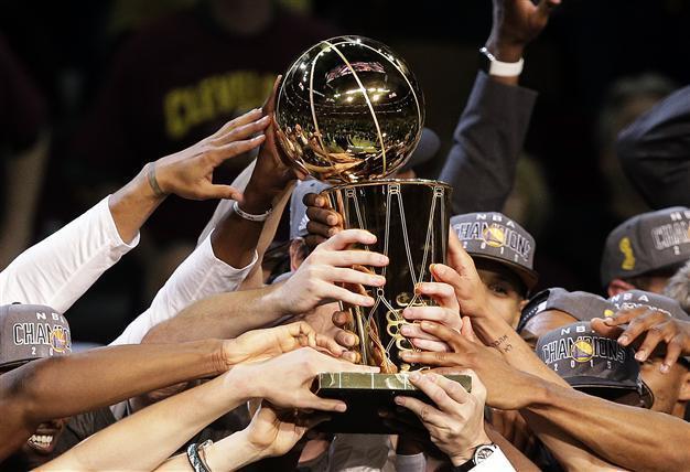 Warriors end 40-year title drought by beating Cavs
