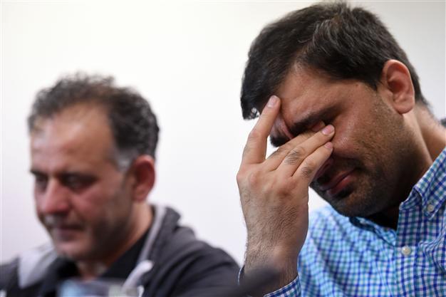 Turkey searches for British sisters and 9 children feared Syria-bound