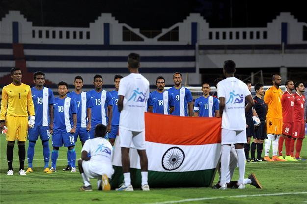 Sleeping giant India ‘sinks to new low’