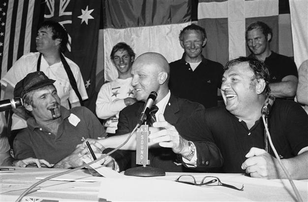 Colourful Australian businessman Alan Bond dies