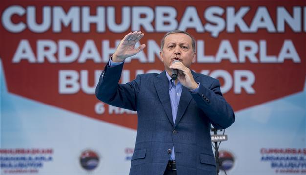 President Erdoğan, HDP co-chair duel over phone call to offer condolences for attack