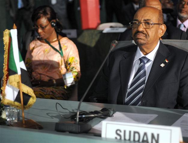 S Africa bans Sudan president from leaving over arrest warrant