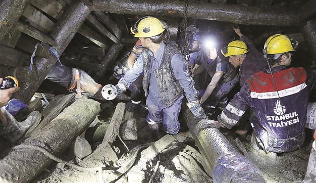 16 suspects appear in court in Ermenek mine disaster case