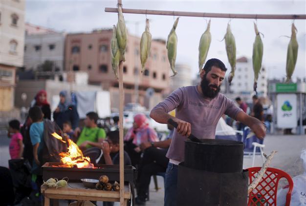 Weak Gaza economy crippled by high unemployment: IMF