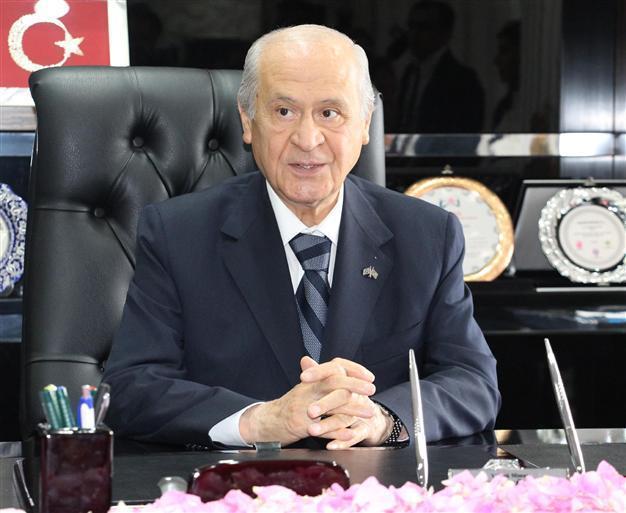MHP leader mocks CHP offer, lines up conditions for AKP coalition