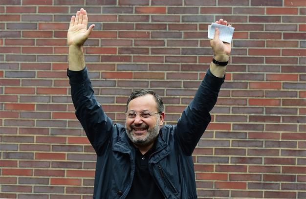 Released Egyptian journalist praises Erdoğan, Davutoğlu