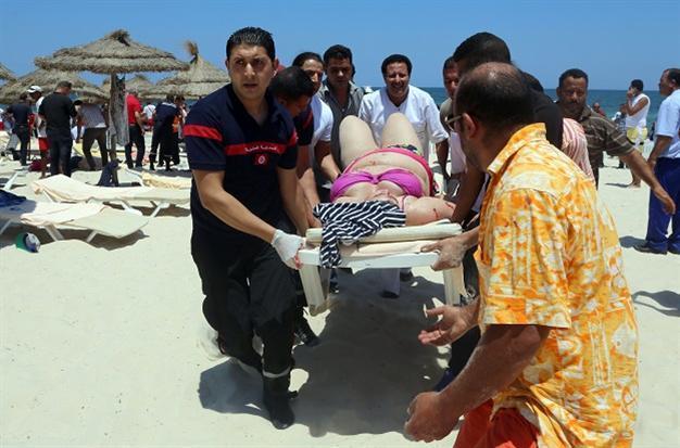 ISIL claims Tunisia seaside massacre