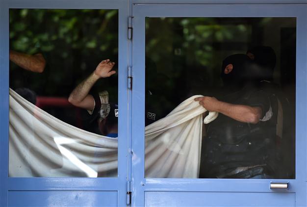 French attack suspect begins to talk as gruesome selfie emerges