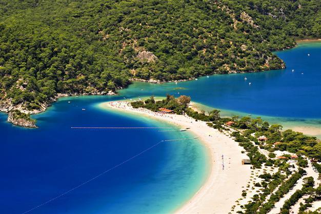 German tourists help keep Turkish tourist numbers afloat