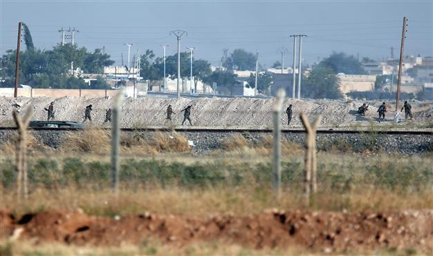 Turkish court orders arrest of two suspected ISIL members