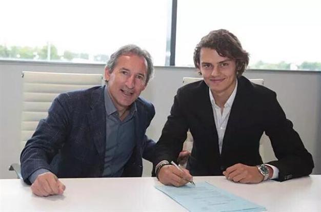 Young Turkish starlet Enes Ünal becomes Man City’s first major signing