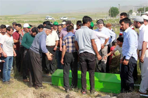 Six-year-old boy killed in eastern Turkey after witnessing relative’s love affair