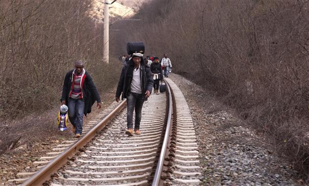 Police: 14 migrants killed by train in Macedonia