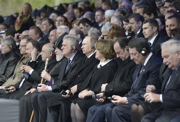 Russian, French presidents attend Yerevan commemoration