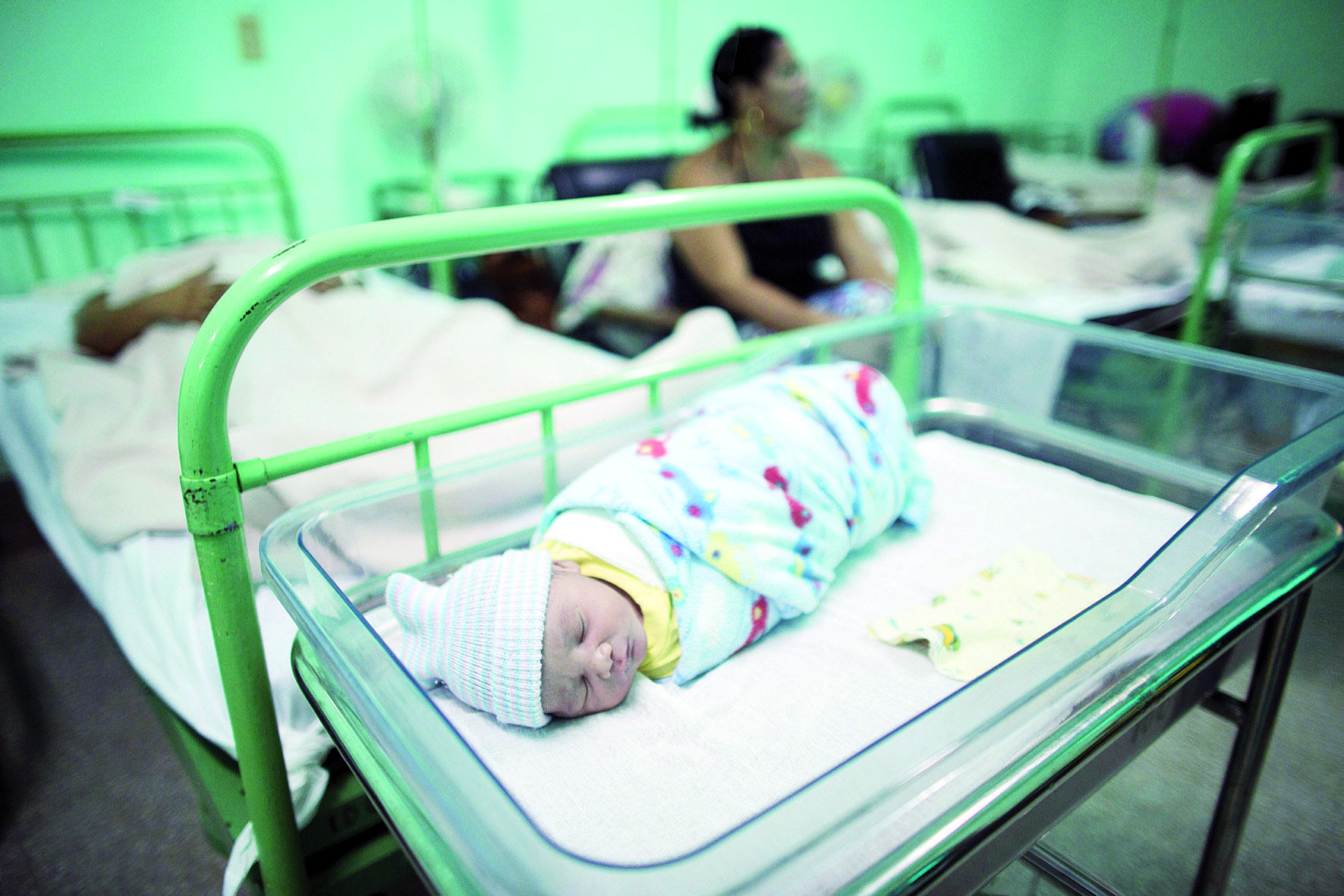 Cuba named first country to end mother-to-child HIV transmission