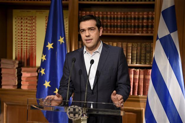 Defiant Greek PM vows referendum will go ahead