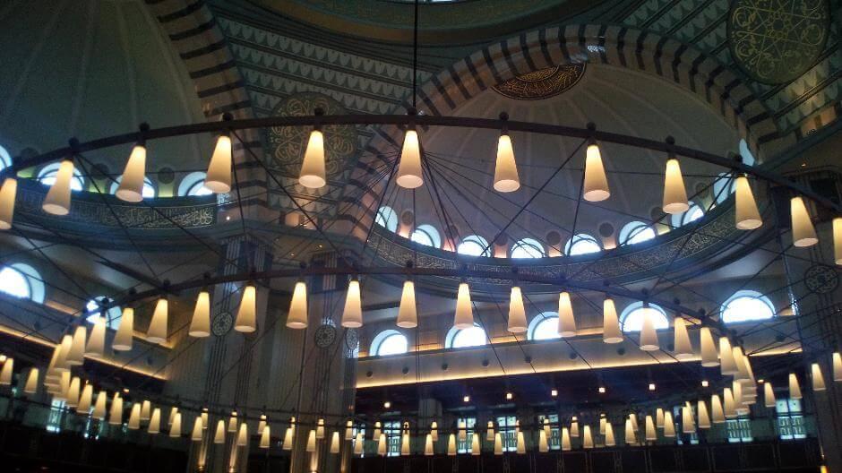 Erdoğan opens palace mosque, highlights Quranic verse on ‘patience’