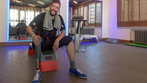 ‘How I let them amputate my leg’: Turkish sports presenter explains