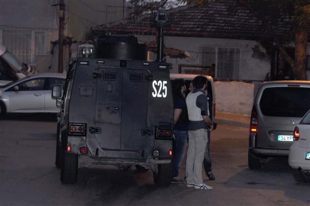 Istanbul police detain 30 in anti-corruption operation