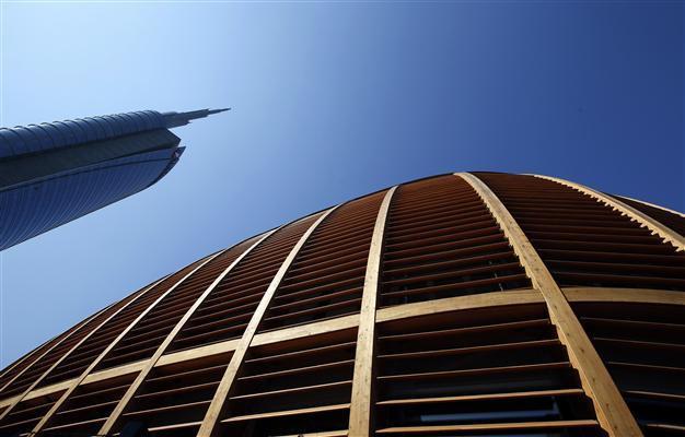 UniCredit’s eastern Europe arm boosts liquidity to buffer Greek crisis