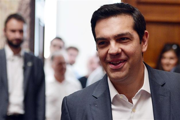 Greece to vote on bailout after explosive IMF report
