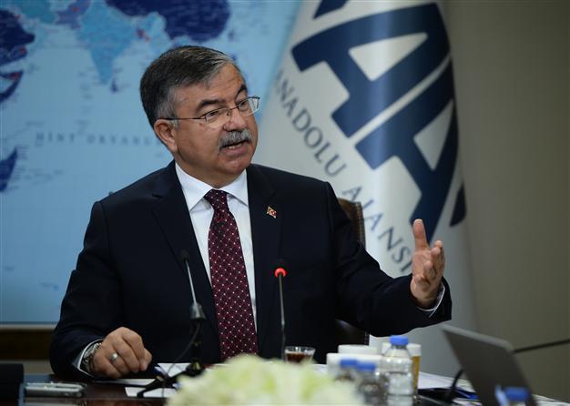 Turkey probes alleged links in military with U.S.-based cleric: defence minister