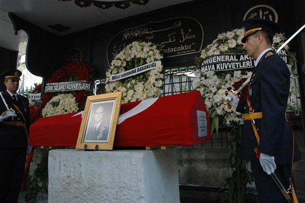 Last general of 1980 coup in Turkey laid to rest