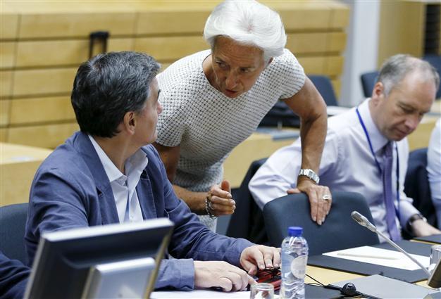 Greece faces D-Day after difficult bailout talks halted