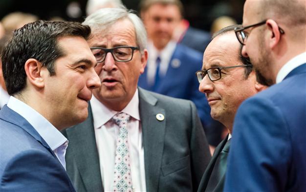 Greek compromise proposed after Tsipras, Hollande and Merkel talks