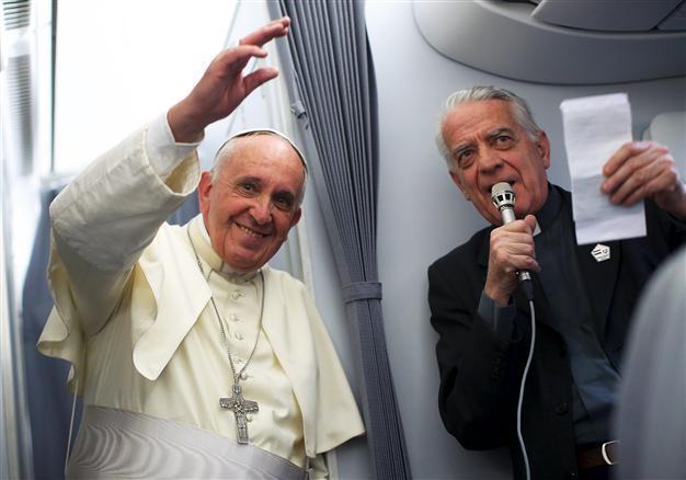 Pope offers rare mea culpa about neglect of middle class