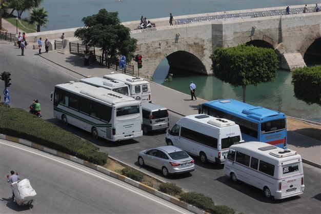 Municipality approves panic buttons in public transportation to stop violence against women in Turkey’s south