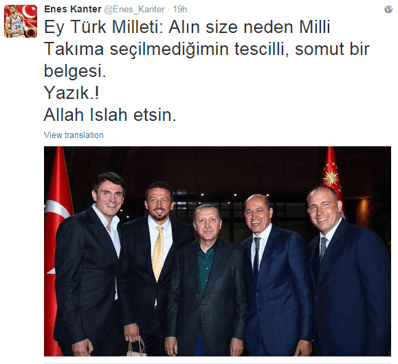‘Let God chastise you,’ Gülen-following NBA player writes under photo with President Erdoğan