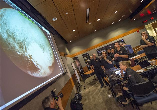 NASA spacecraft makes closest approach to Pluto