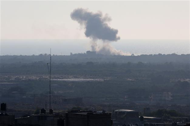 ISIL claims attack that kills five members of Egypts security forces