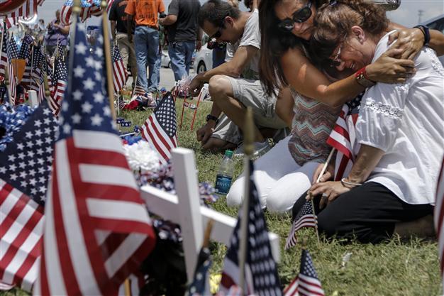 Tennessee suspect texted friend link to Islamic verse before attack