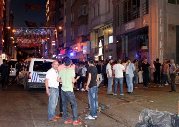 VIDEO: Five wounded as man opens fire on Istanbul’s central İstiklal Avenue