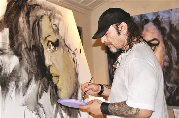 Exhibition in memory of Amy Winehouse opens in Turkey’s Antalya