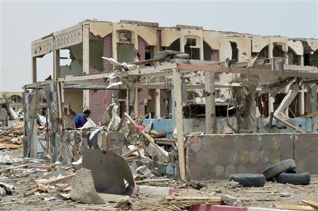 Yemen rebels launch attack despite Saudi-led coalition truce