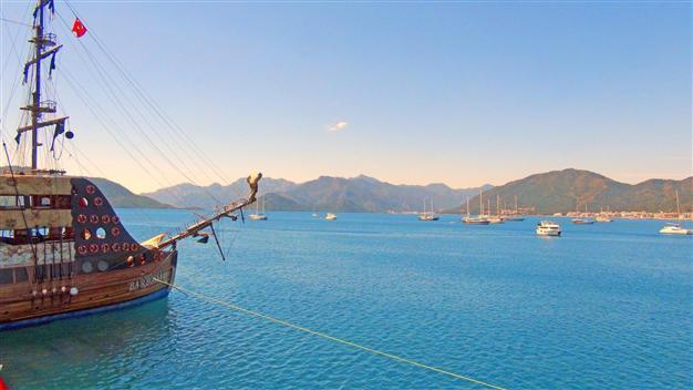 Tourism sector sets hopes on post-Ramadan period