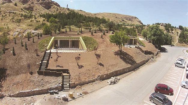 Two ‘hobbit houses’ completed in central Anatolia