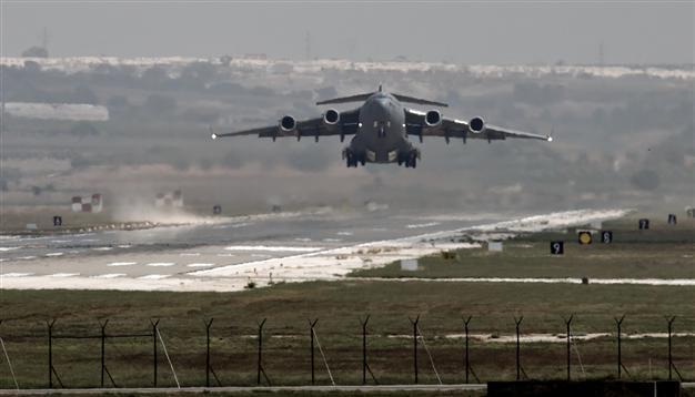 Turks see ISIL as biggest threat on Syrian border: survey