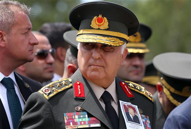 Turkeys top soldier to pay farewell visit to main opposition leader