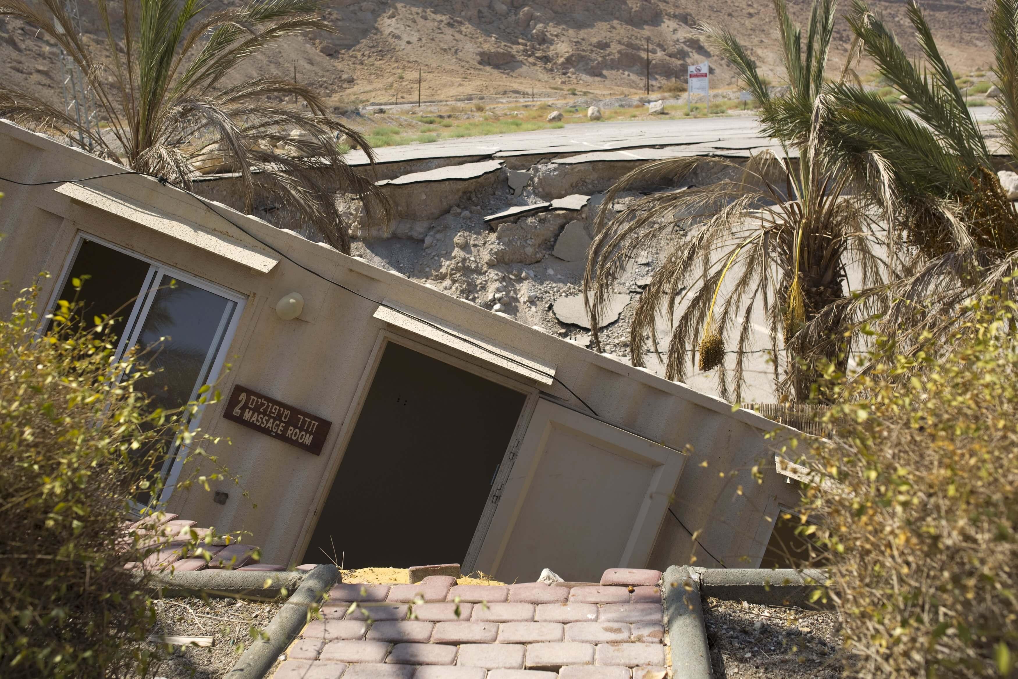 Shrinking Dead Sea leaves trail of perilous sinkholes