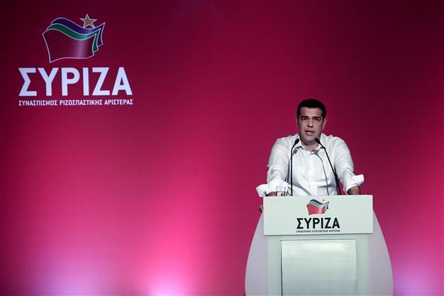 Tsipras seeks Greek ruling party members vote on bailout