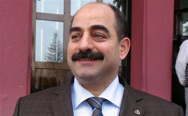 Former prosecutor probed for allegedly defaming Erdoğan and Davutoğlu