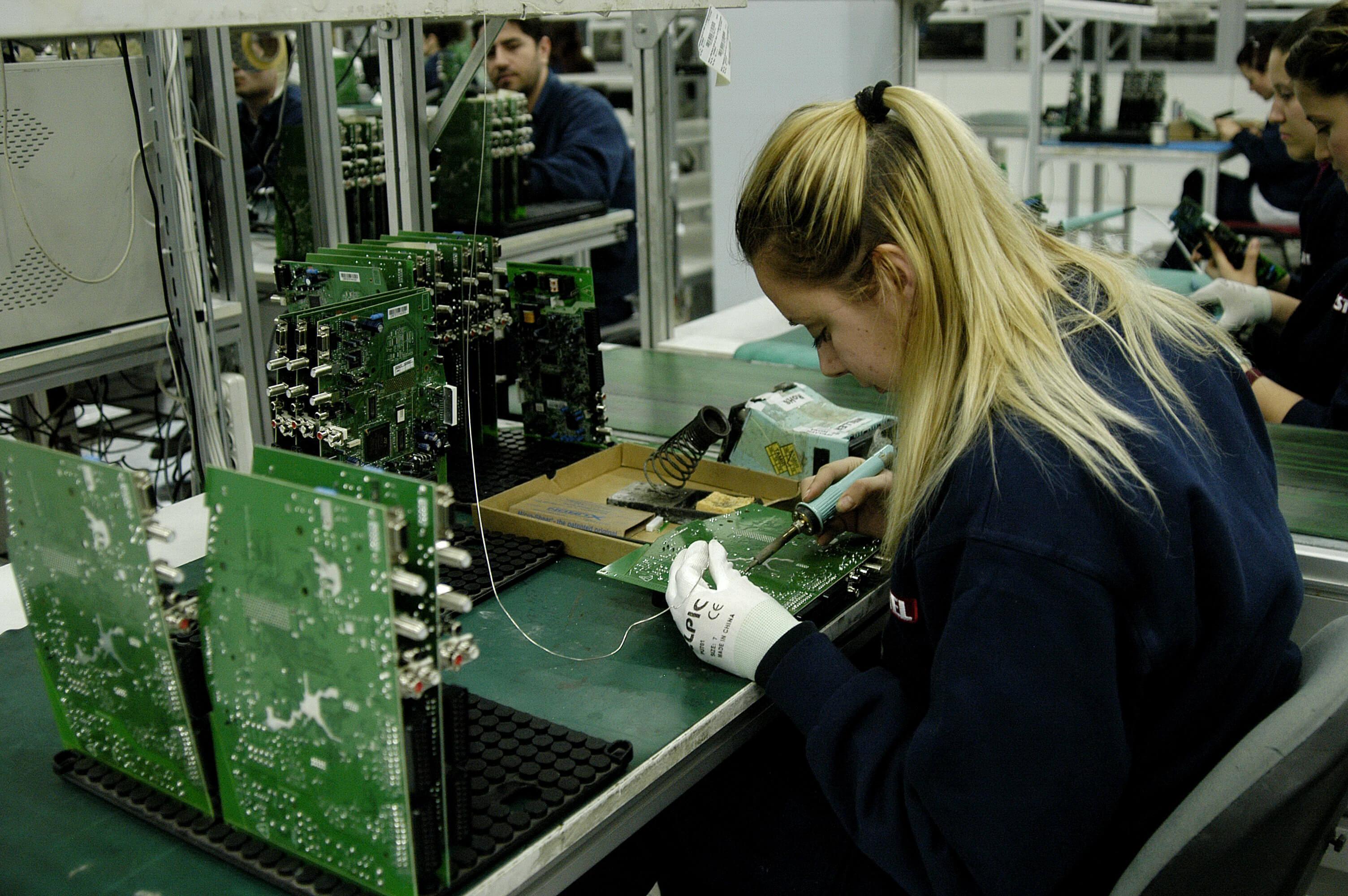 Only half of women employees are registered in Turkey: Association