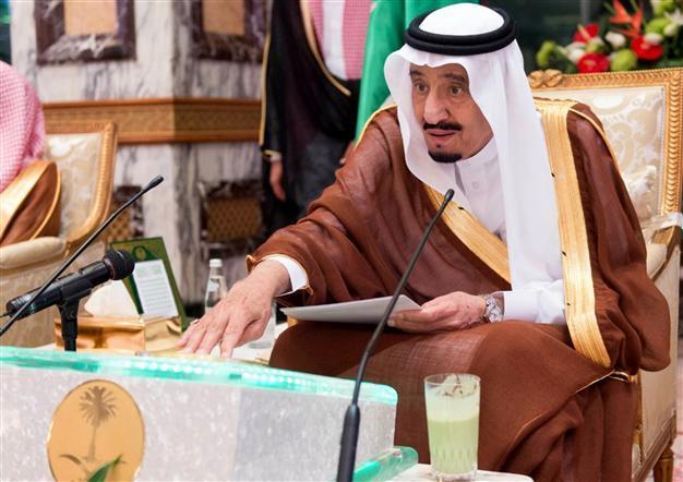 Saudi king leaves France after 8-day stay after controversy