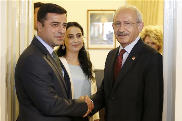 Demirtaş says PKK ready to return to negotiations, quoting a senior PKK figure